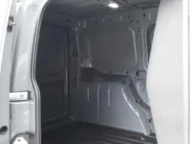 Volkswagen Caddy (2020) thumbnail 5