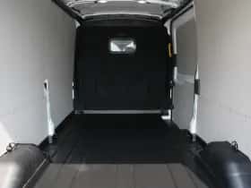 Ford E-Transit (2022) thumbnail 5