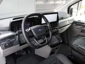 Ford Tourneo Custom (2023) thumbnail 14