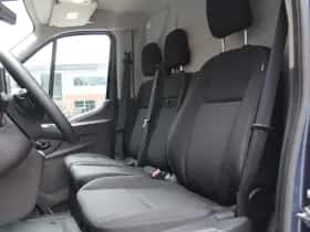 Ford Transit (2023) thumbnail 8