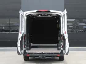 Ford Transit (2023) thumbnail 4