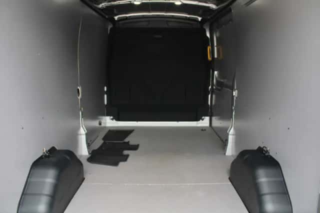 Ford Transit (2023) thumbnail 5