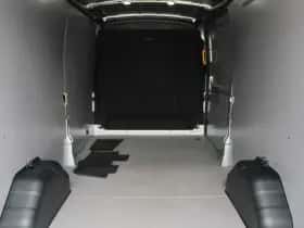 Ford Transit (2023) thumbnail 5