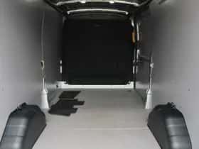 Ford Transit (2023) thumbnail 5