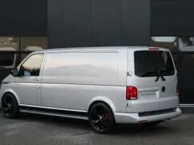 Volkswagen Transporter (2019) thumbnail 9