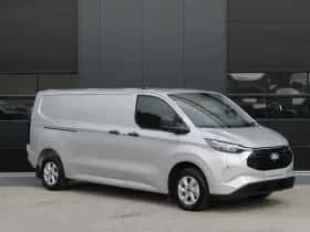 Ford Transit Custom (2023) thumbnail 3