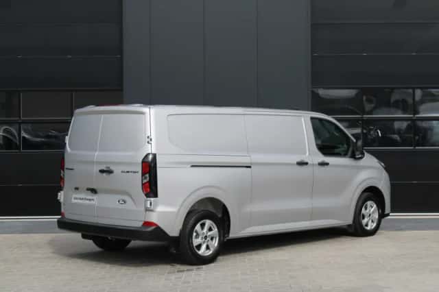 Ford Transit Custom (2023) thumbnail 6