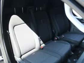 Ford Transit Custom (2023) thumbnail 28