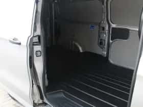 Ford Transit Custom (2023) thumbnail 14
