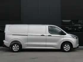 Ford Transit Custom (2023) thumbnail 4