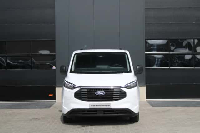 Ford Transit Custom (2023) thumbnail 2