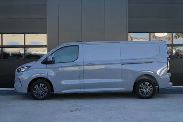 Ford Transit Custom (2023) thumbnail 6