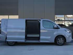 Ford Transit Custom (2023) thumbnail 5