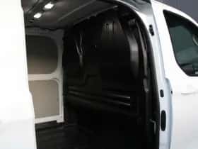 Ford E-Transit Custom (2023) thumbnail 13