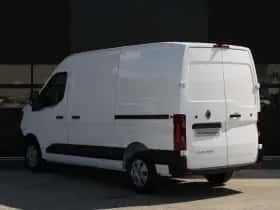 Renault Master (2024) thumbnail 37