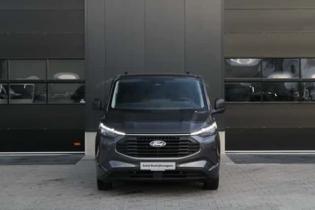 Ford Transit Custom (2023) thumbnail 2