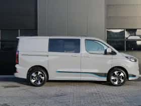 Ford Transit Custom (2024) thumbnail 4