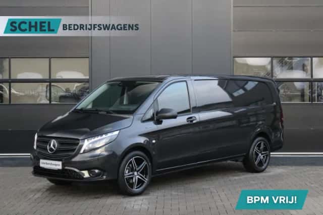 Mercedes-Benz eVito (2022) thumbnail 1
