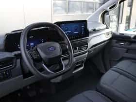 Ford Transit Custom (2024) thumbnail 15