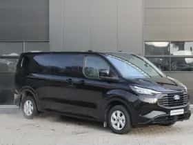Ford Transit Custom (2024) thumbnail 3