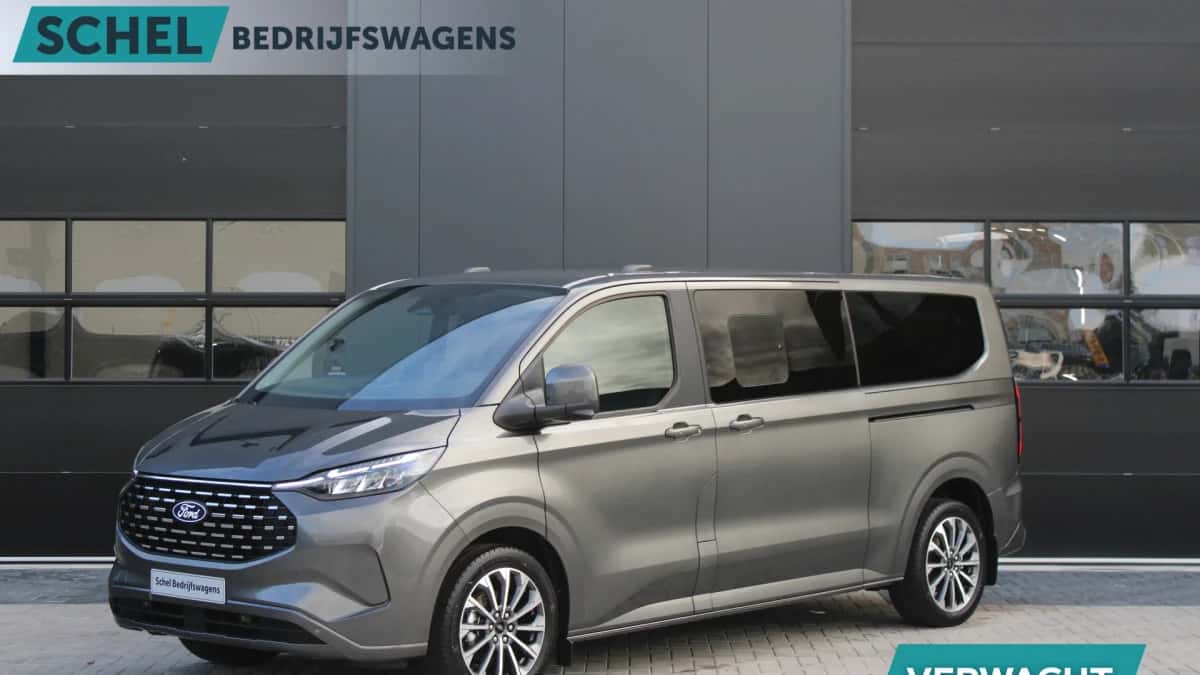Ford Transit Custom (2025) — foto 1