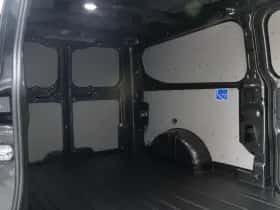 Ford E-Transit Custom (2023) thumbnail 12