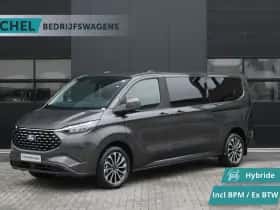 Ford Tourneo Custom (2025)