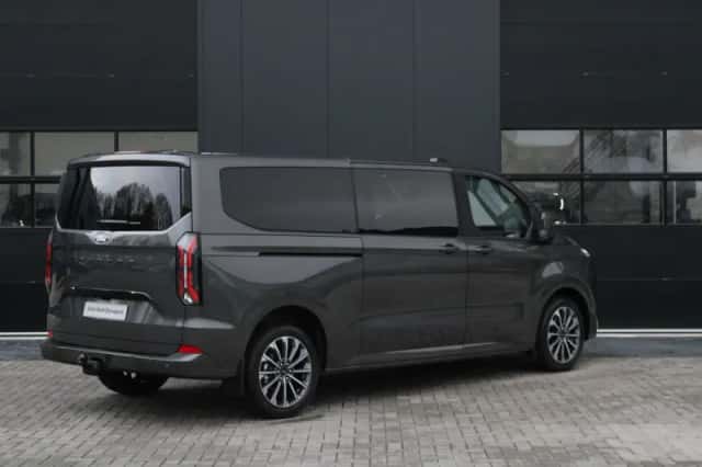 Ford Tourneo Custom (2025) thumbnail 6