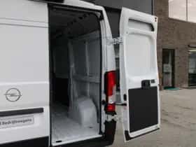 Opel Movano (2022) thumbnail 10