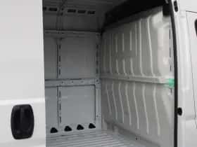 Opel Movano (2022) thumbnail 14