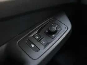 Ford Transit Connect (2024) thumbnail 18