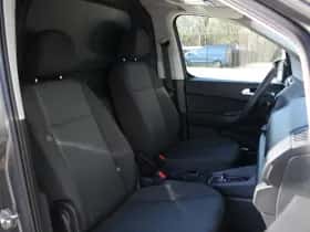 Ford Transit Connect (2024) thumbnail 39