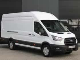 Ford Transit (2023) thumbnail 3