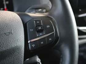 Ford Transit (2023) thumbnail 24
