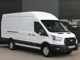 Ford Transit (2023) thumbnail 3