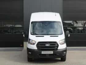 Ford Transit (2023) thumbnail 2
