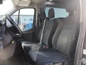 Ford Transit (2019) thumbnail 19