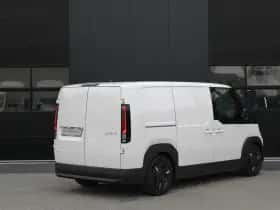 Kia PV5 (2025) thumbnail 5
