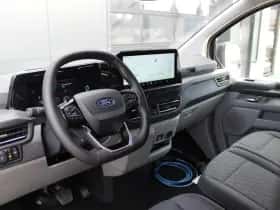 Ford Transit Custom (2023) thumbnail 14