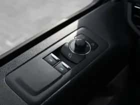 Ford Transit Custom (2023) thumbnail 18