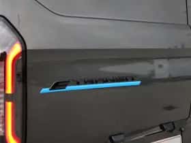 Ford E-Transit Custom (2023) thumbnail 11
