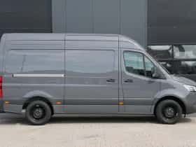 Mercedes-Benz Sprinter (2021) thumbnail 4