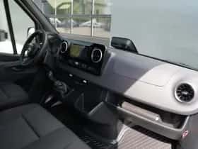 Mercedes-Benz Sprinter (2021) thumbnail 39