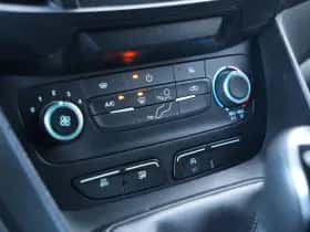 Ford Transit Connect (2018) thumbnail 27