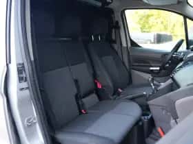 Ford Transit Connect (2018) thumbnail 34
