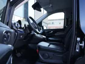 Mercedes-Benz EQV (2020) thumbnail 16
