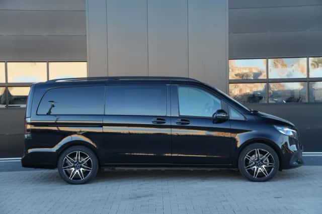 Mercedes-Benz EQV (2020) thumbnail 4