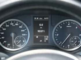 Mercedes-Benz Vito (2022) thumbnail 23