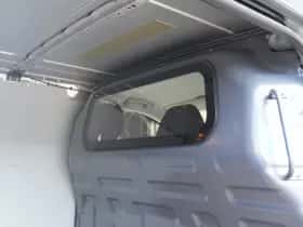 Mercedes-Benz Vito (2022) thumbnail 45