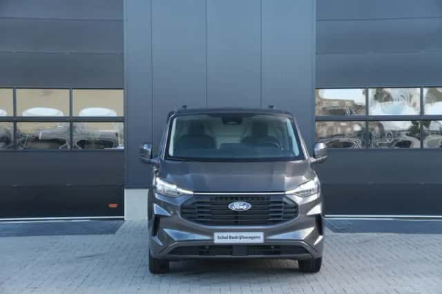 Ford Transit Custom (2023) thumbnail 4
